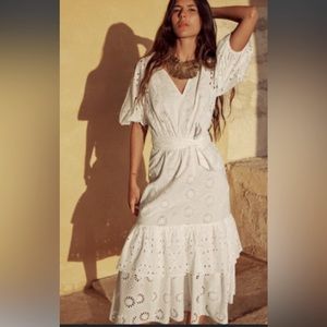 NWT ZARA Belted Embroidered White Dress (oyster white)